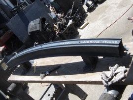 Land Rover - Bumper Reinforcement - LR3
